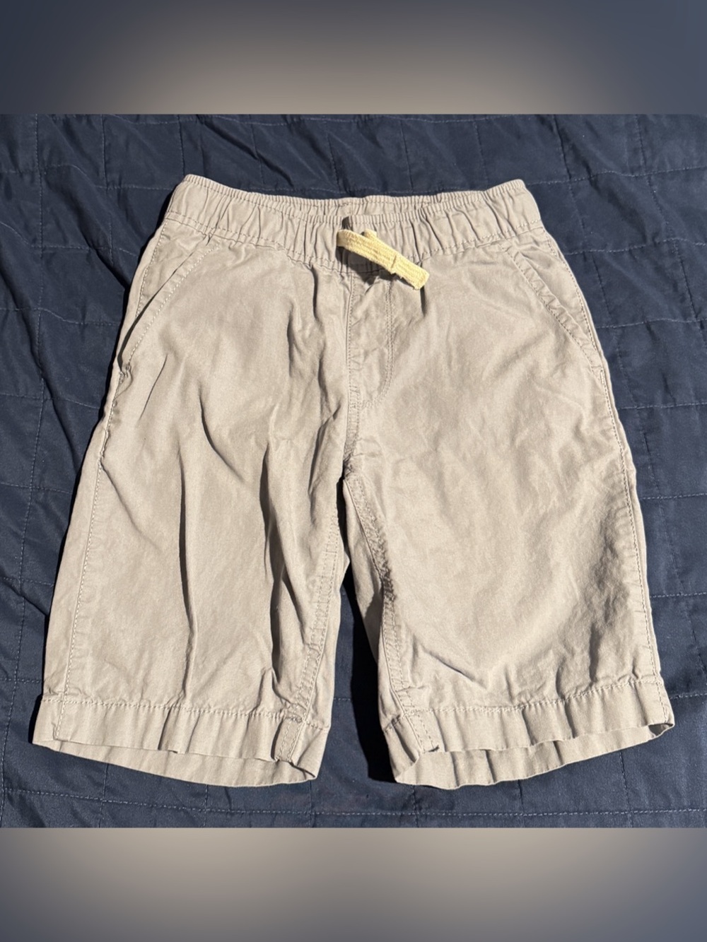 PLACE Boys Size 8 Beige Shorts